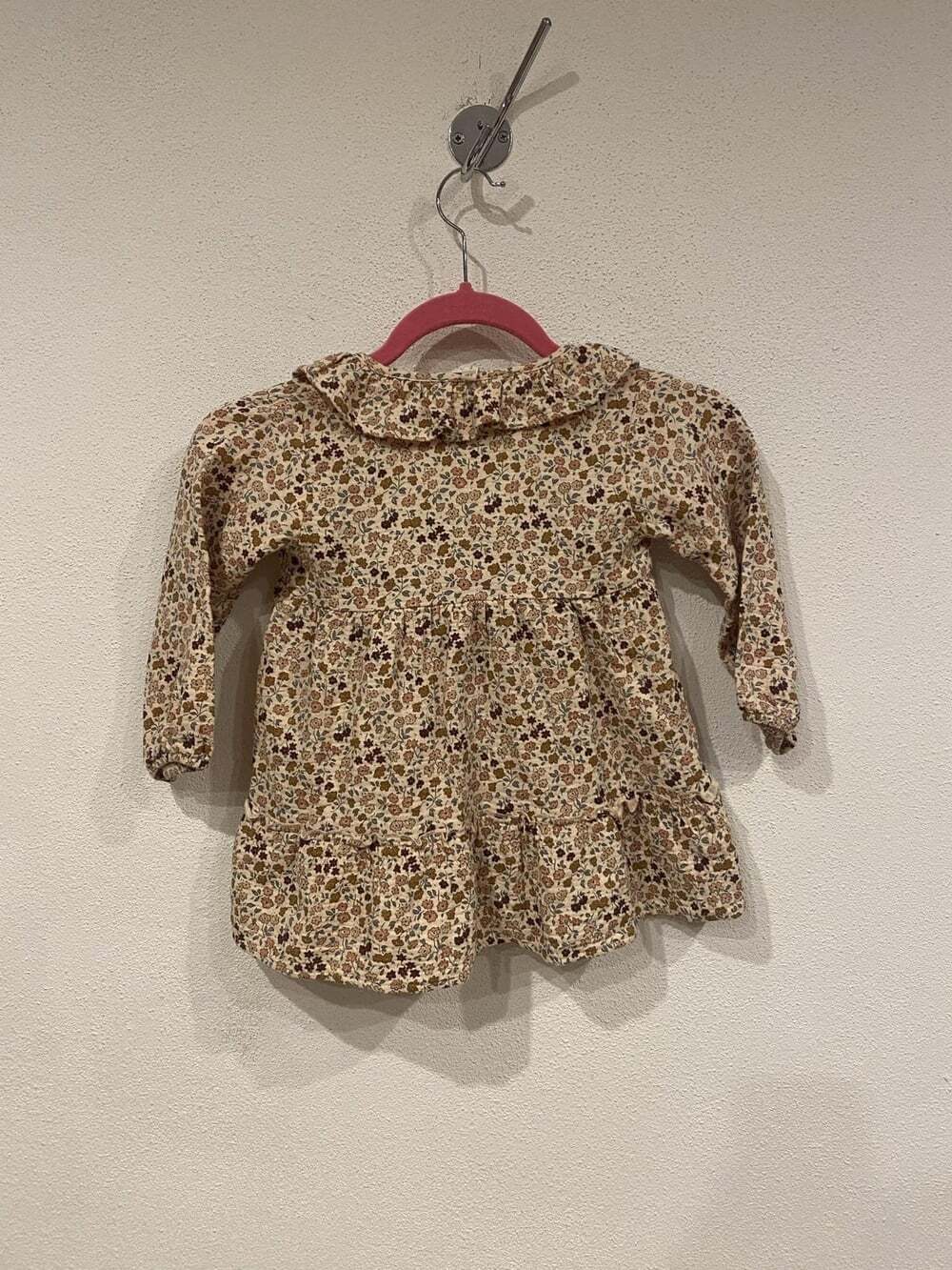 Quincy Mae Dress Girls 3T Beige Floral Long Sleeve Ruffle Collar Tiered Hem - Picture 3 of 3